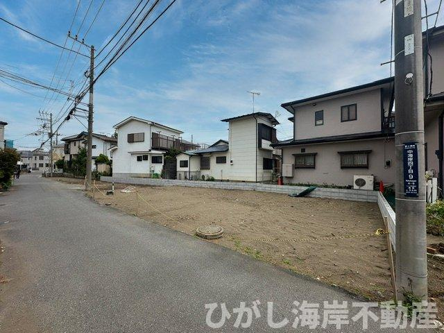 茅ヶ崎市中海岸　新築戸建　全３棟の外観|5月29日撮影　建築前　現地外観