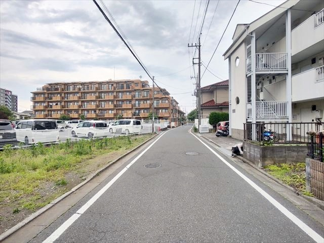 【前面道路含む現地写真】の画像