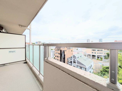 【バルコニー】 | 杉谷パークマンション | 物件購入の段取りを知りたいお客様には、「ご検討からご契約までの一連の流れ」をご説明させて頂きます。初めて物件購入を検討された方は、ぜひご参考になさって下さい。