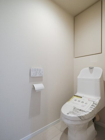 アスコットパーク日本橋小伝馬町のトイレ|アスコットパーク日本橋小伝馬町：ウォシュレット機能付きトイレです！
