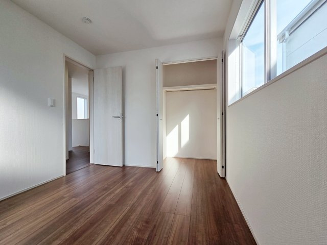 【収納】 | 東海市加木屋町鎌吉良根　1号棟【仲介手数料0円】