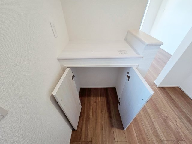 【収納】 | 東海市加木屋町鎌吉良根　1号棟【仲介手数料0円】
