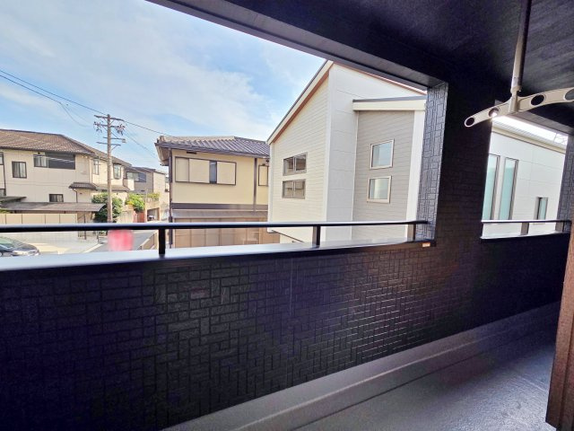 【バルコニー】 | 東海市加木屋町鎌吉良根　1号棟【仲介手数料0円】