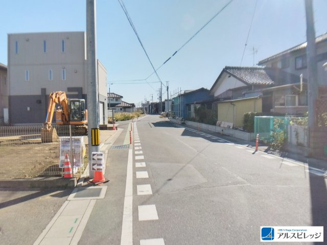 土地/志木市中宗岡５丁目　全５区画の前面道路含む現地写真