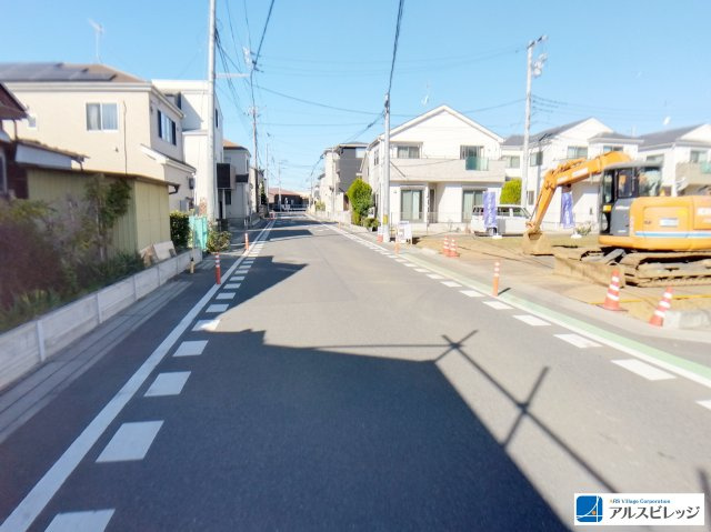 土地/志木市中宗岡５丁目　全５区画の前面道路含む現地写真