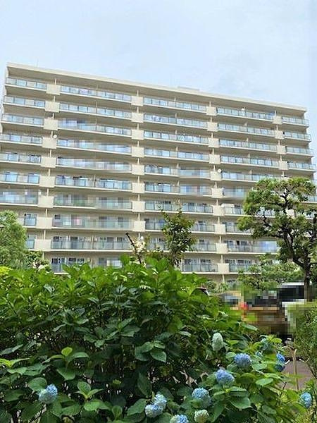 シーアイハイツ南千里C棟の外観