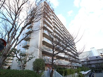 シーアイハイツ南千里C棟の外観