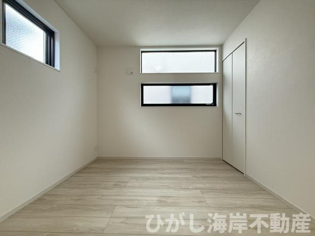 平塚市平塚2丁目  　新築戸建　全２棟の寝室|5.2帖　洋室