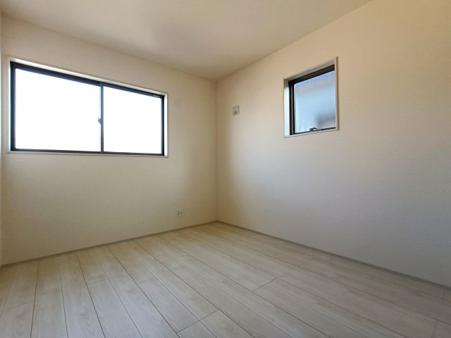 北葛飾郡松伏町松伏　松伏　新築戸建　全9棟の洋室|広々とした洋室です