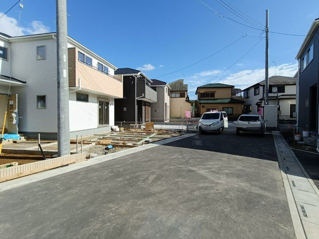 北葛飾郡松伏町松伏　松伏　新築戸建　全9棟の前面道路含む現地写真|前面道路含む現地写真です
