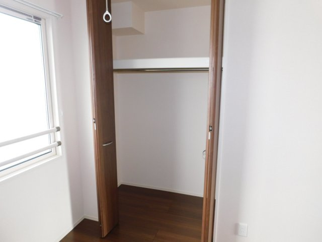 カトレア ヴィオレの収納|別部屋の写真です