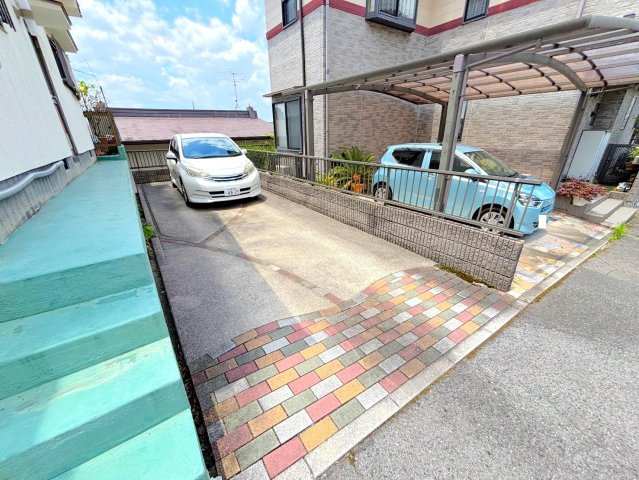 矢野東3丁目戸建の駐車場