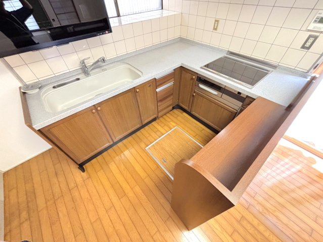 矢野東3丁目戸建のキッチン
