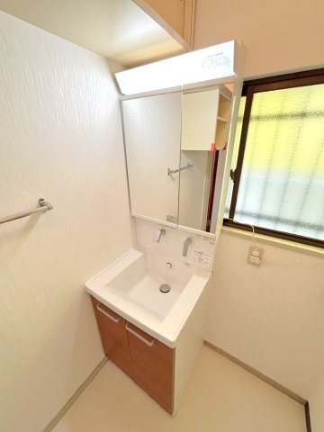 矢野東3丁目戸建の洗面所