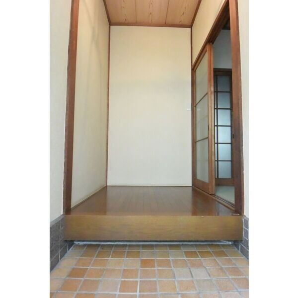 矢野文化の玄関