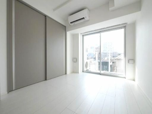 ＰＲＥＭＩＵＭ　ＣＵＢＥ　池袋本町