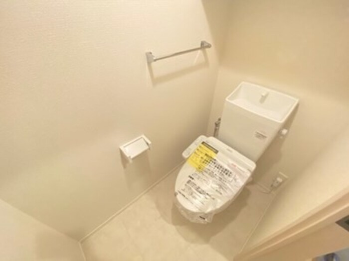 D-room塚口本町のトイレ
