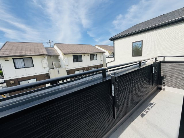 GRAFARE守山区上志段味5期｜名古屋市の戸建ならホームアップのバルコニー|【売主施工例】