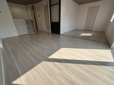 【居間・リビング】 | D-ROOMフィオーレ | LDK13.5帖