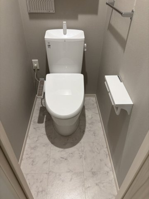 【トイレ】 | D-ROOMフィオーレ | 温水洗浄暖房便座