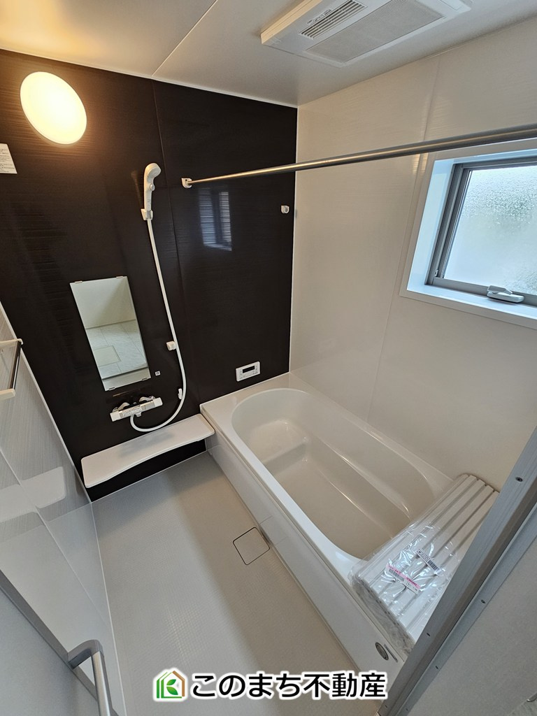 LiveleGarden.S下野市上大領の浴室|同社施工物件の写真です。※建具やフローリング、その他仕様が異なる場合がございます。