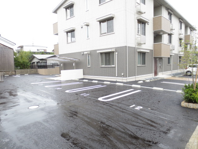 DANRANⅡの駐車場