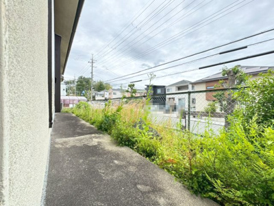 【庭】 | 箕面市粟生新家5丁目貸家