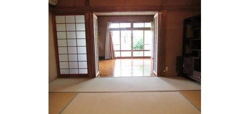 別府市亀川中央町の和室