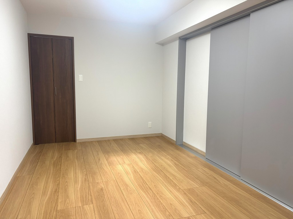 エイトパレスの洋室|※同タイプの部屋写真です