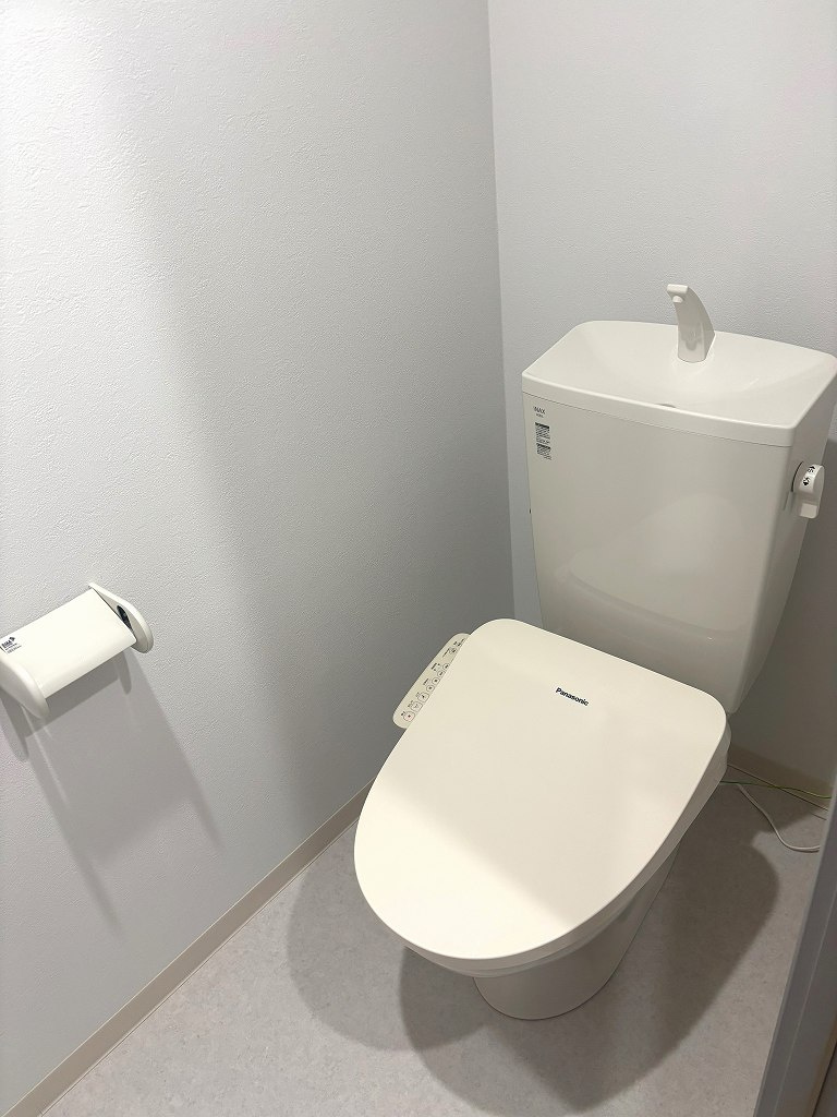 エイトパレスのトイレ|※同タイプの部屋写真です