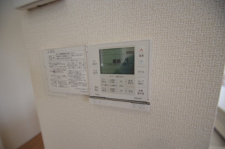 【内観：施工例】 | 【仲介手数料無料！！】府中市四谷1丁目　新築戸建て（全1棟）1号棟　6180万円 | LD床暖房（ガス温水式）