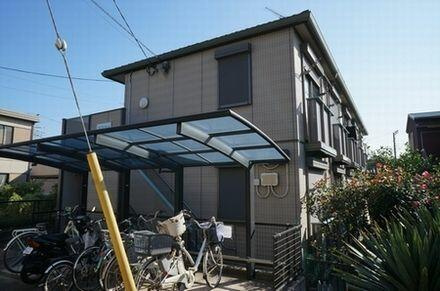 横浜市神奈川区六角橋5丁目のアパートの画像