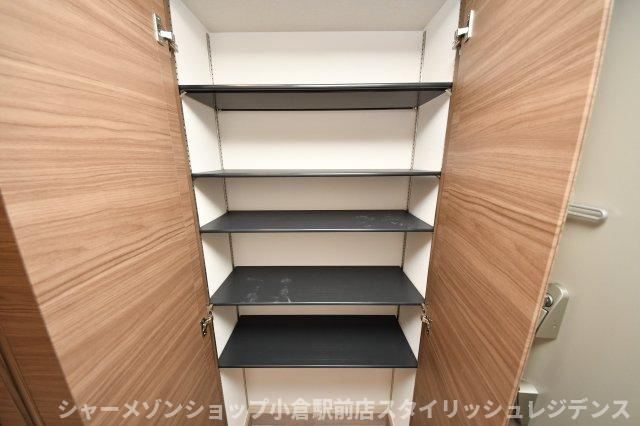 THE APARTMENT 開の収納