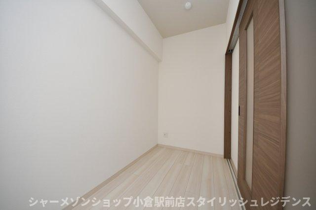 THE APARTMENT 開の内装