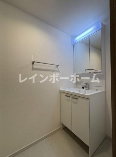 【仲介手数料：50％OFF】対象物件！の独立洗面台
