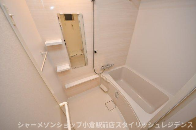 THE APARTMENT 開の浴室