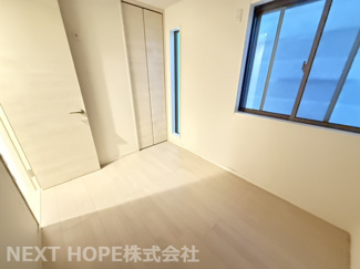 【洋室】 | 尼崎市大庄北３丁目中古戸建 | １階洋室４帖です♪クローゼットも設けられており、室内を有効に使用していただけます！！