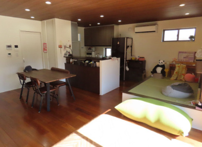 【居間・リビング】 | 福岡県糟屋郡宇美町若草2丁目