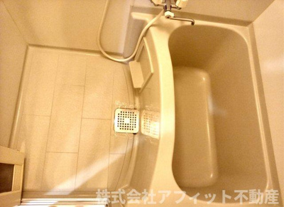 【浴室】 | サンライズ | ※左右反転イメージ