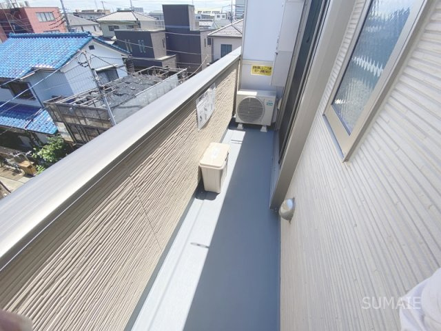 ガーデンヒルズ宮原のバルコニー
