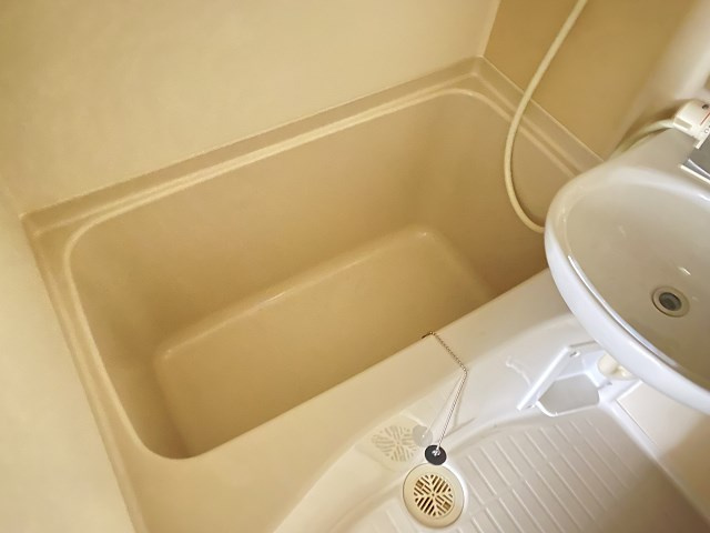 ロングアイランド尼崎の浴室