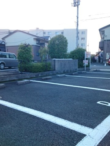 ヴィレッジ龍馬　Ｃの駐車場|駐車場です