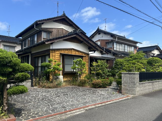 米子市旗ヶ崎９丁目　中古住宅