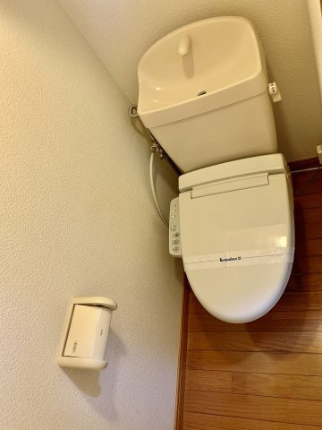 レオパレスサンスイのトイレ|画像7
