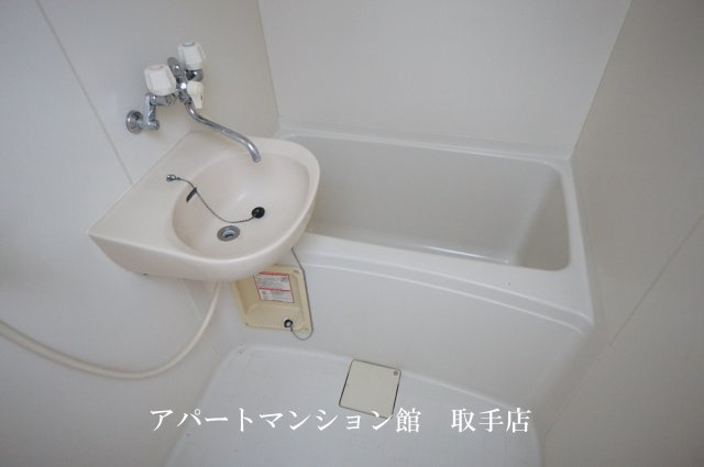 レオパレスエクセレントNo.8の浴室|画像5