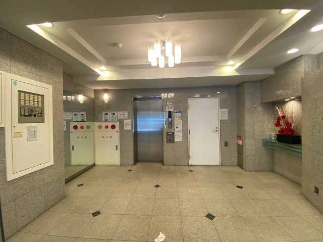 レジディア東桜　名古屋市賃貸　仲介手数料無料のロビー
