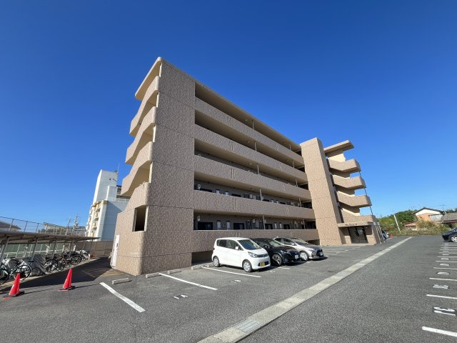 ピアコートBの外観