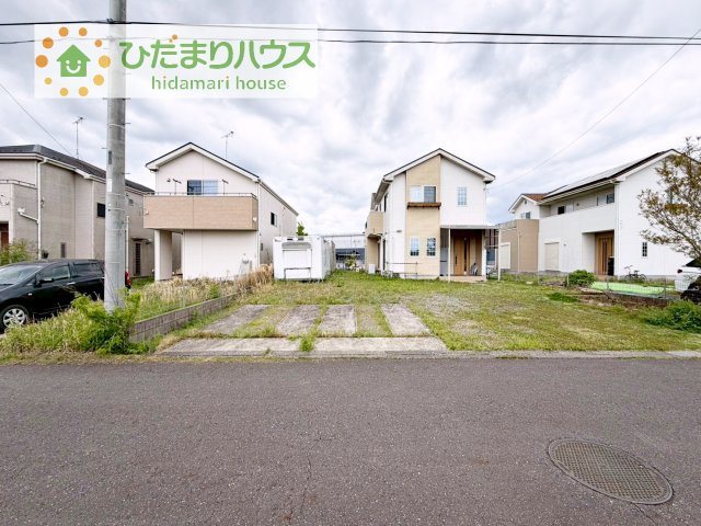 【駐車場】 | 阿見町よしわら２丁目　中古戸建 | 最大8台駐車可能！