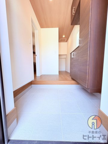 新築建売)三潴郡大木町大字侍島の玄関
