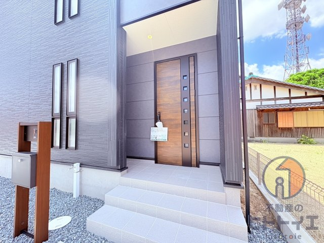 新築建売)三潴郡大木町大字侍島の玄関
